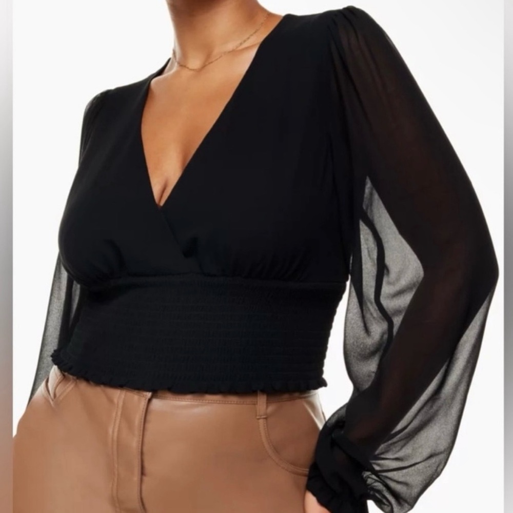 Aritzia Wilfred Wistful Black Sheer Sleeve Blouse Womens Medium